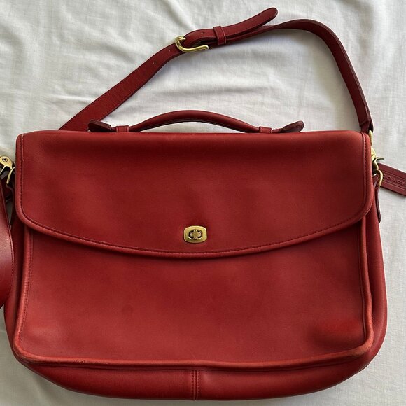 Coach Lexington Briefcase with Strap red Leather Vintage 90s Brass Turnlock - Picture 1 of 10